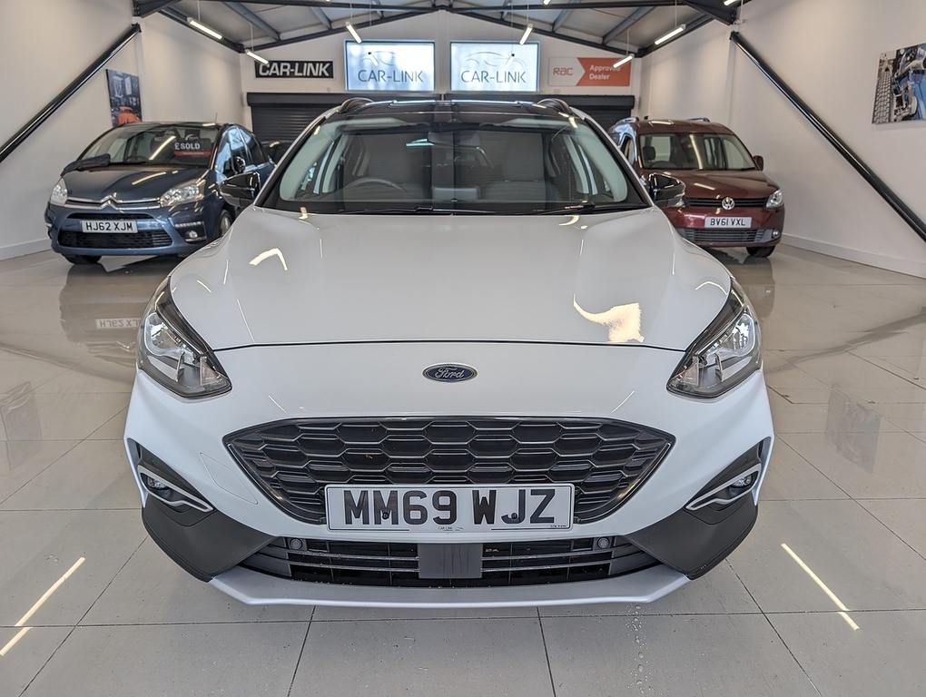 Ford Focus T Ecoboost Active MM69WJZ White #4