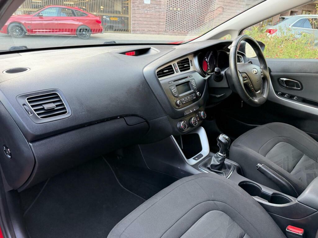 Kia Ceed 1.4 Sr7 Euro 5 PE65GXF Red #4
