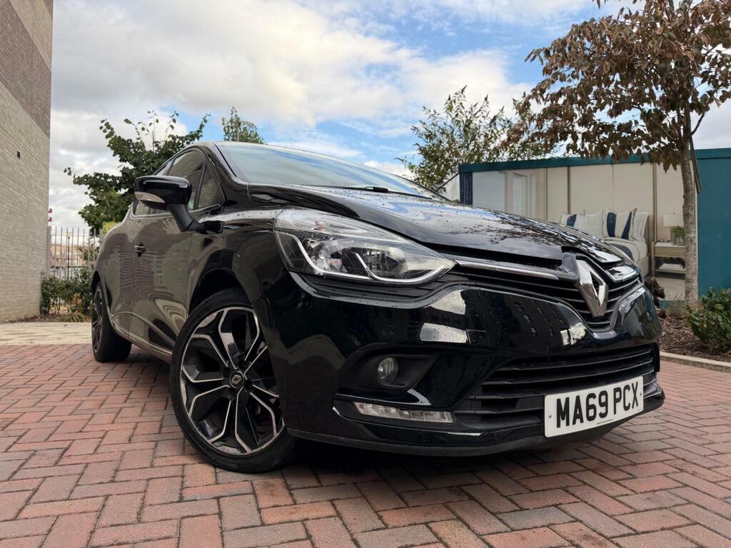 Renault Clio Hatchback White #1