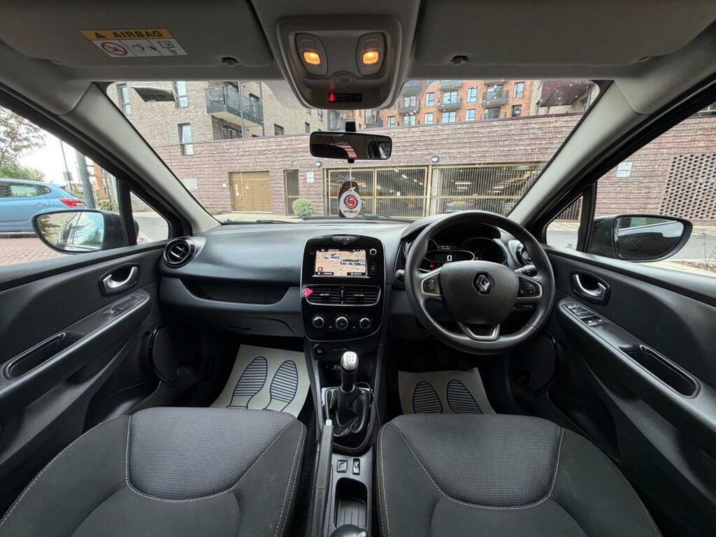 Renault Clio Hatchback White #20