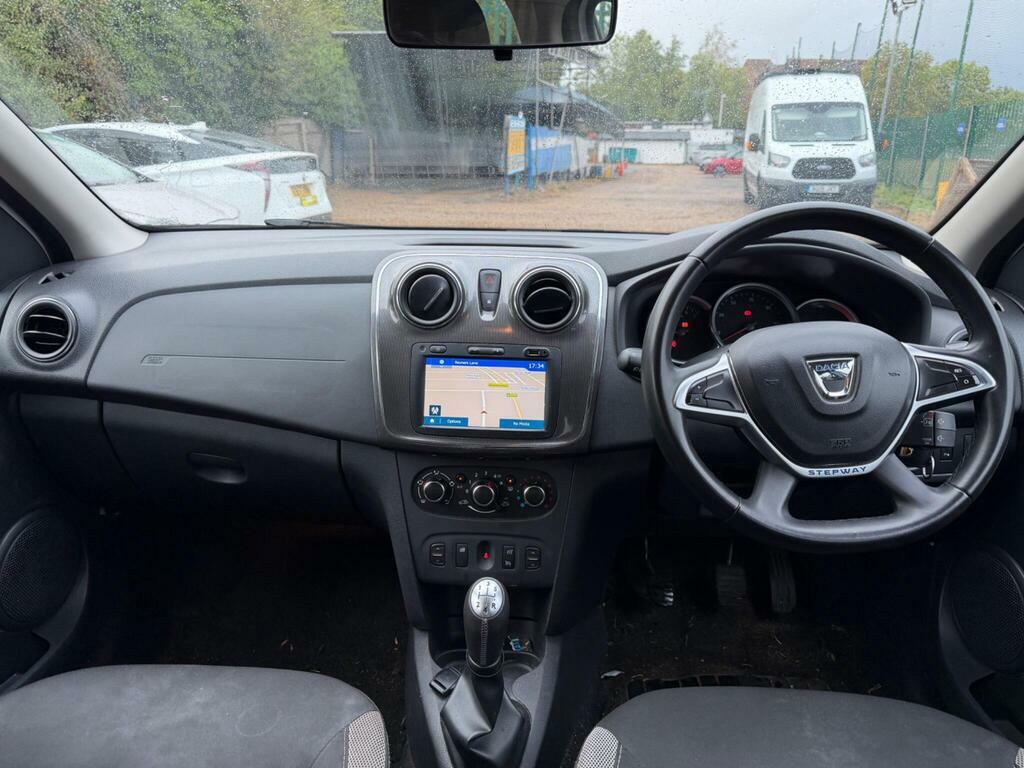 Dacia Sandero Stepway 0.9 Tce Comfort Euro 6 S S White #4