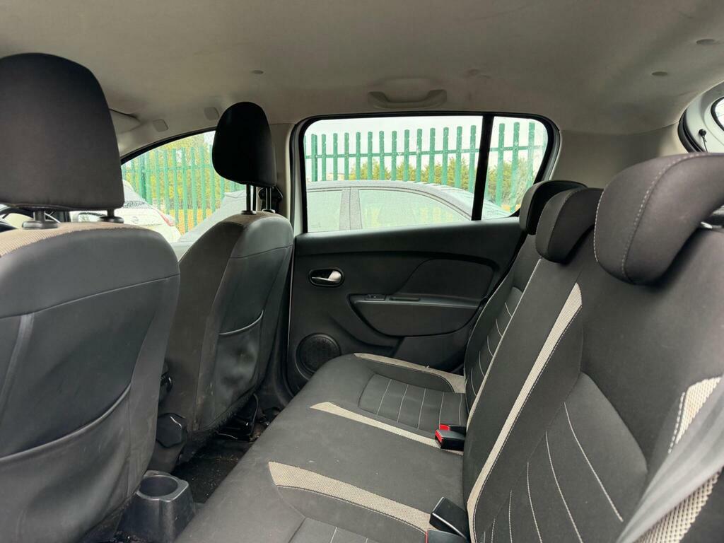 Dacia Sandero Stepway Hatchback White #14
