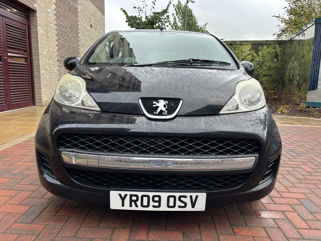 Peugeot 107 1.0 12V Verve Euro 4 Black #2