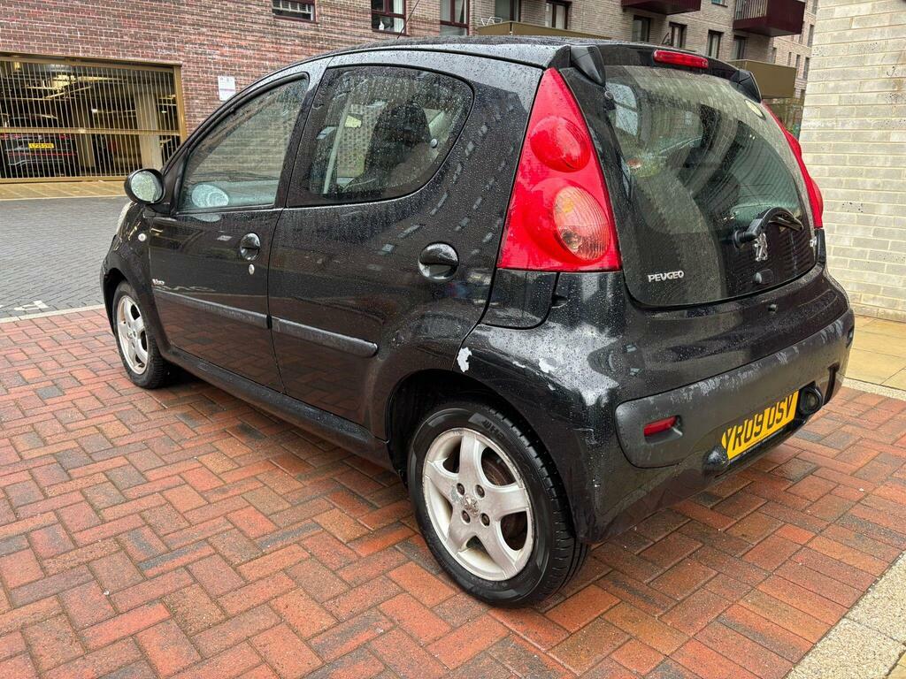 Peugeot 107 1.0 12V Verve Euro 4 Black #4