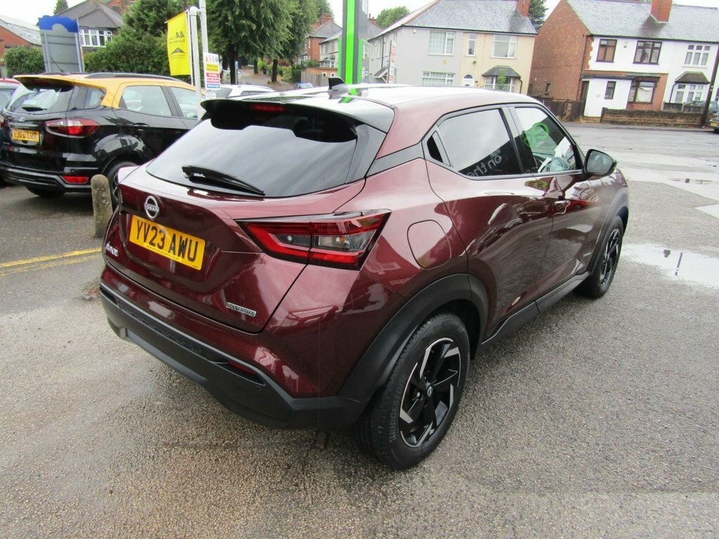 Nissan Juke 1.6L N-connecta Red #3