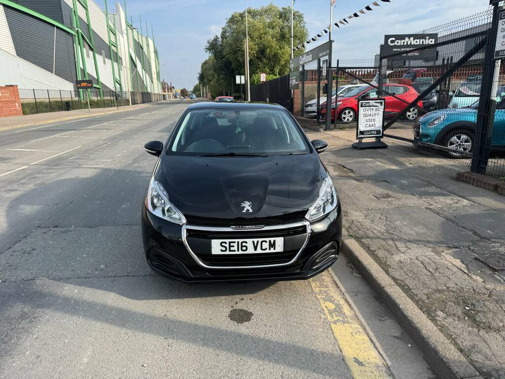 Peugeot 208 1.0 Puretech Active Black