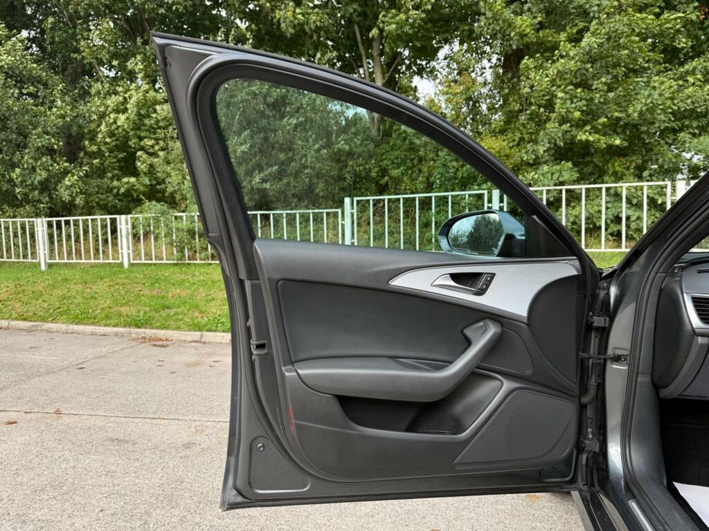 Audi A6 Saloon Se Black #72