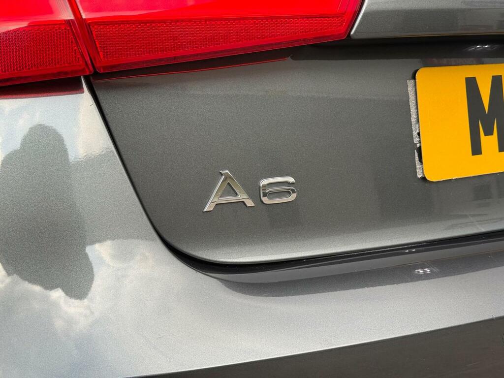 Audi A6 Saloon Se Black #26
