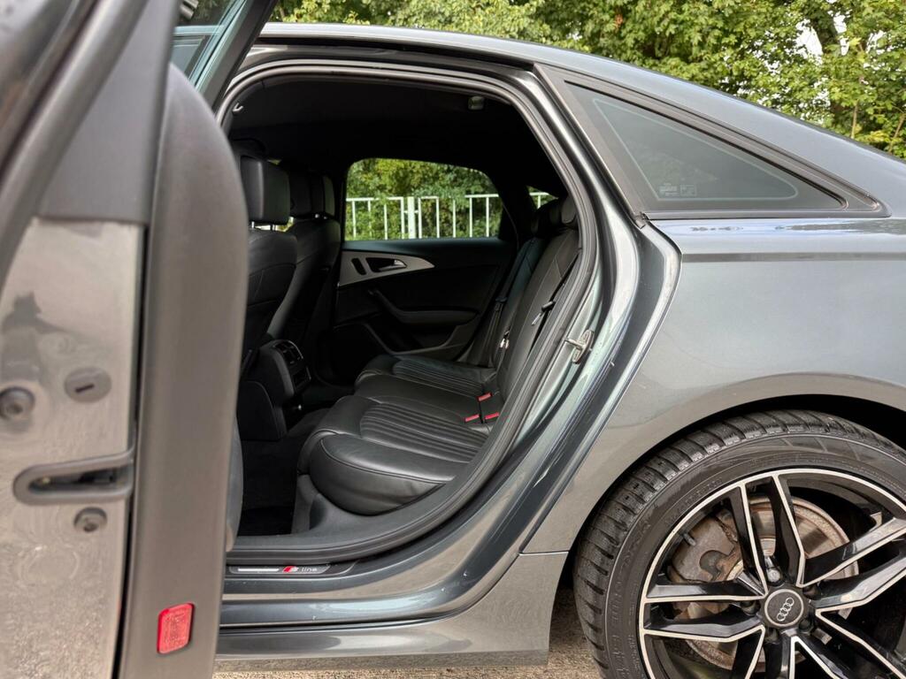 Audi A6 Saloon Se Black #82