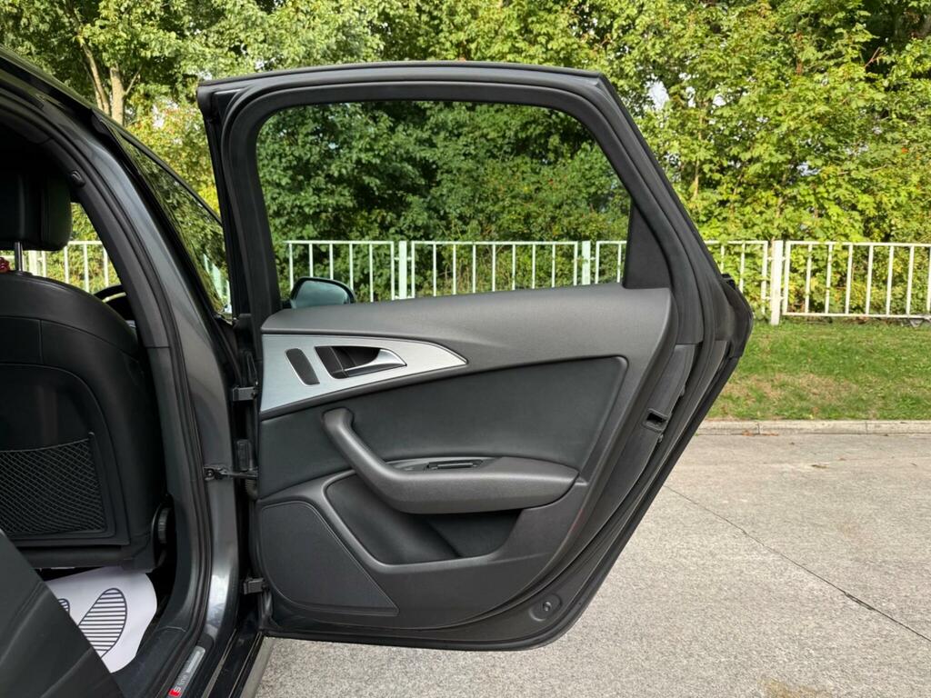 Audi A6 Saloon Se Black #75