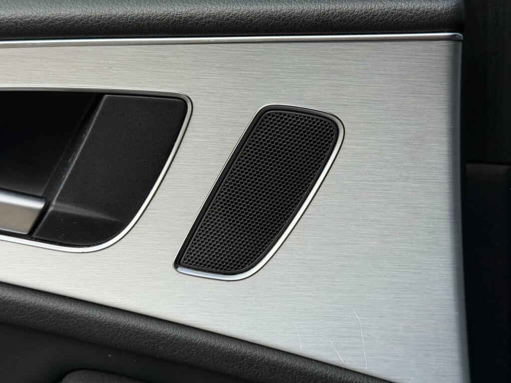 Audi A6 Saloon Se Black #42