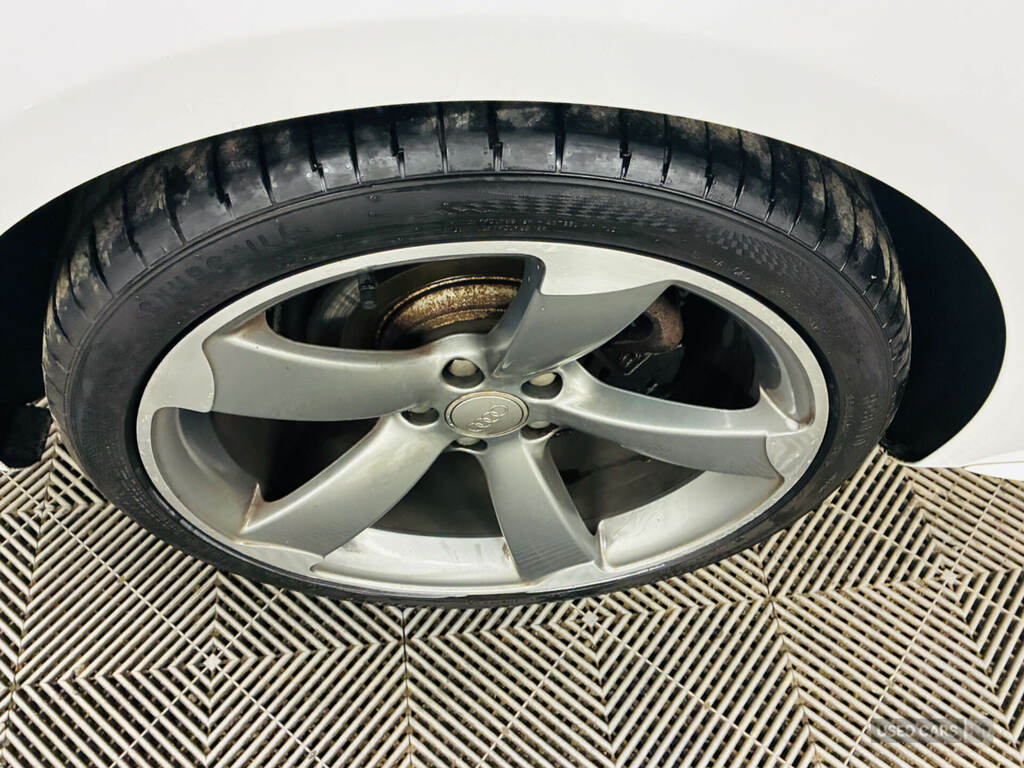 Audi A5 1.8T Fsi Black Edition White #4