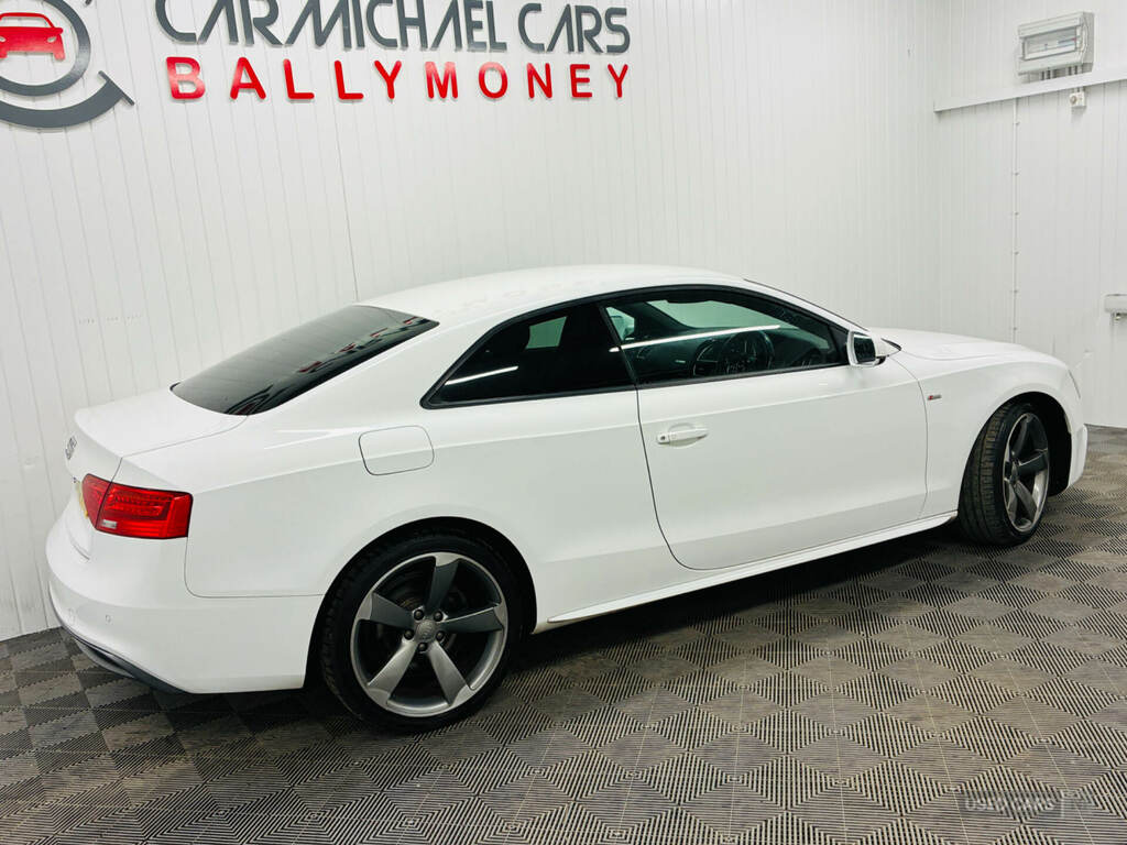 Audi A5 1.8T Fsi Black Edition White #3