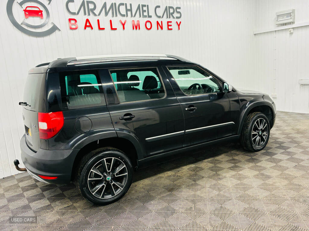 Skoda Yeti 2.0 Tdi Cr Urban Black #4