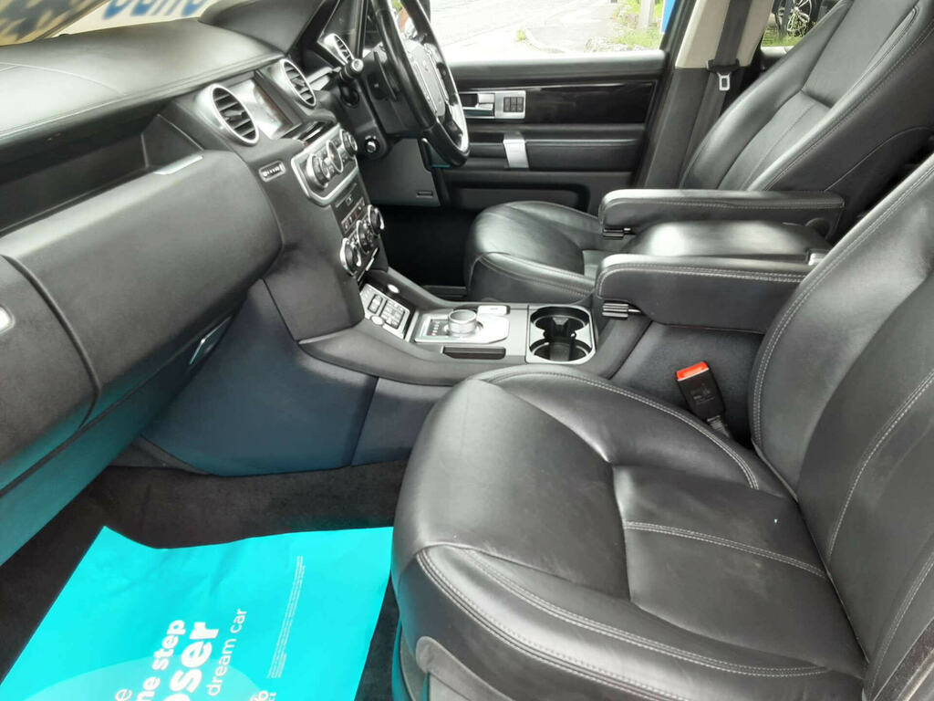 Land Rover Discovery 2.0 Td4 180 Hse Black Blue #16