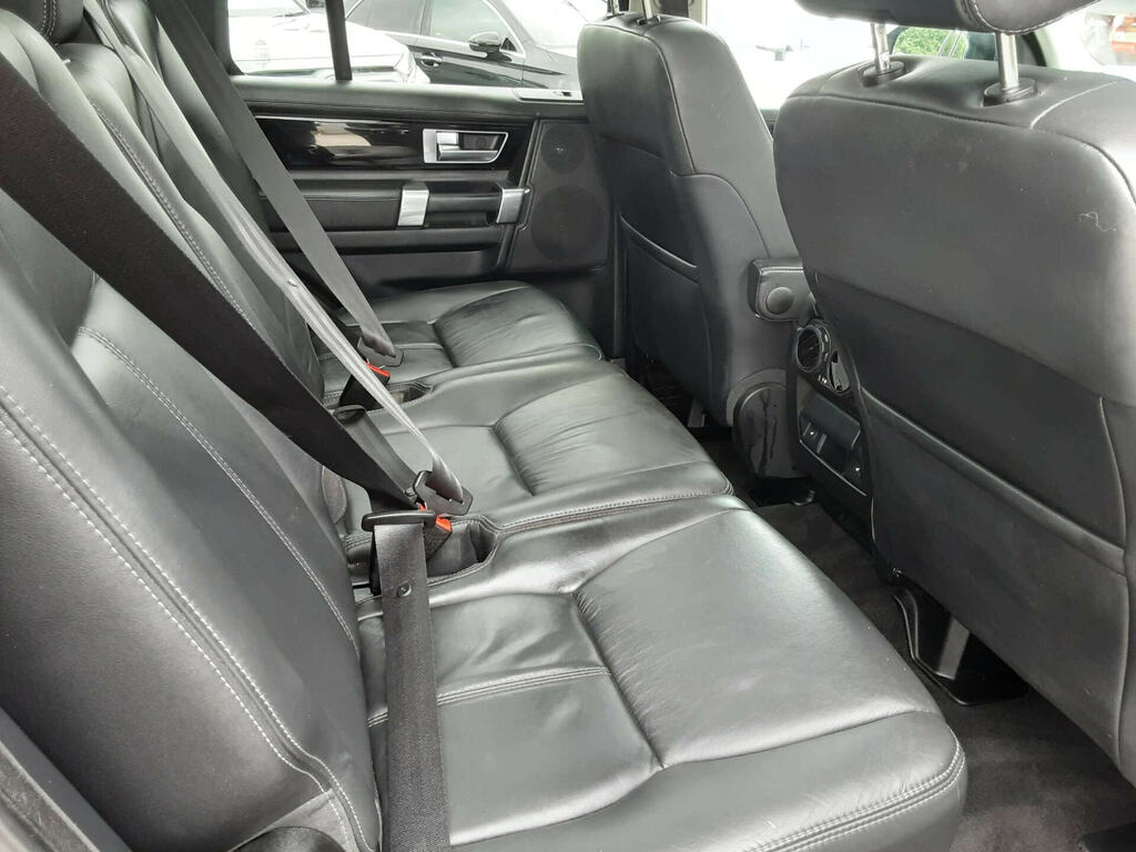 Land Rover Discovery 2.0 Td4 180 Hse Black Blue #17