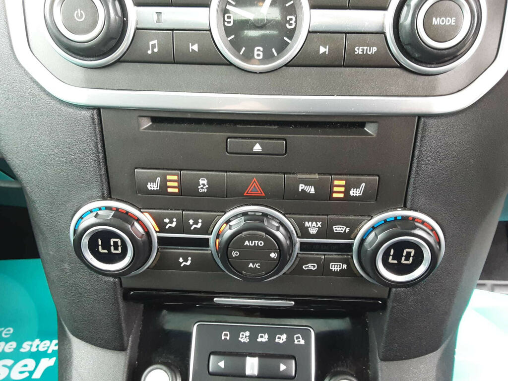Land Rover Discovery 2.0 Td4 180 Hse Black Blue #24