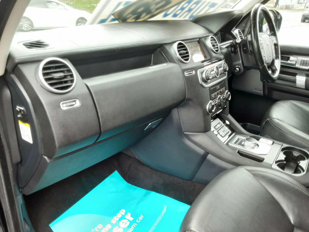 Land Rover Discovery 2.0 Td4 180 Hse Black Blue #14
