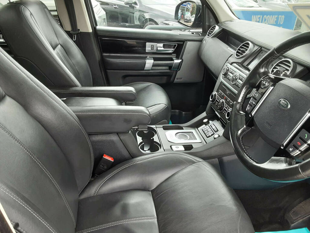 Land Rover Discovery 2.0 Td4 180 Hse Black Blue #13
