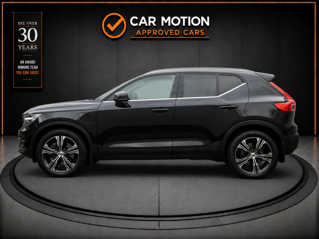Volvo XC40 R Design Black #8