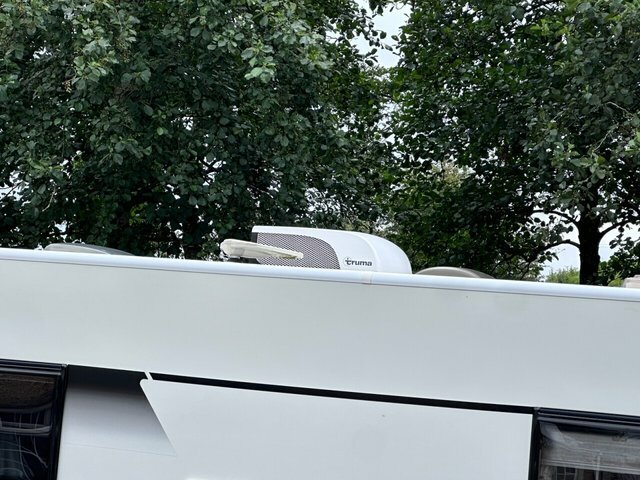 Peugeot Professional L2 White #13