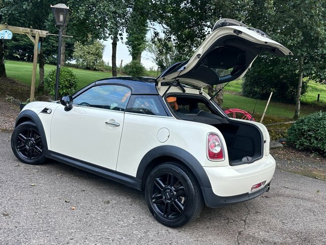 Mini Coupe Cooper Red #19