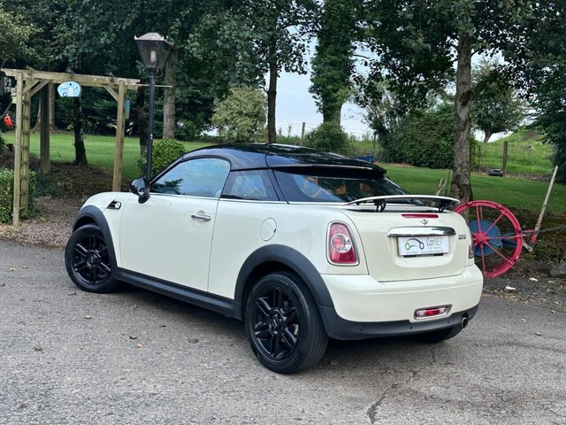 Mini Coupe Cooper Red #17