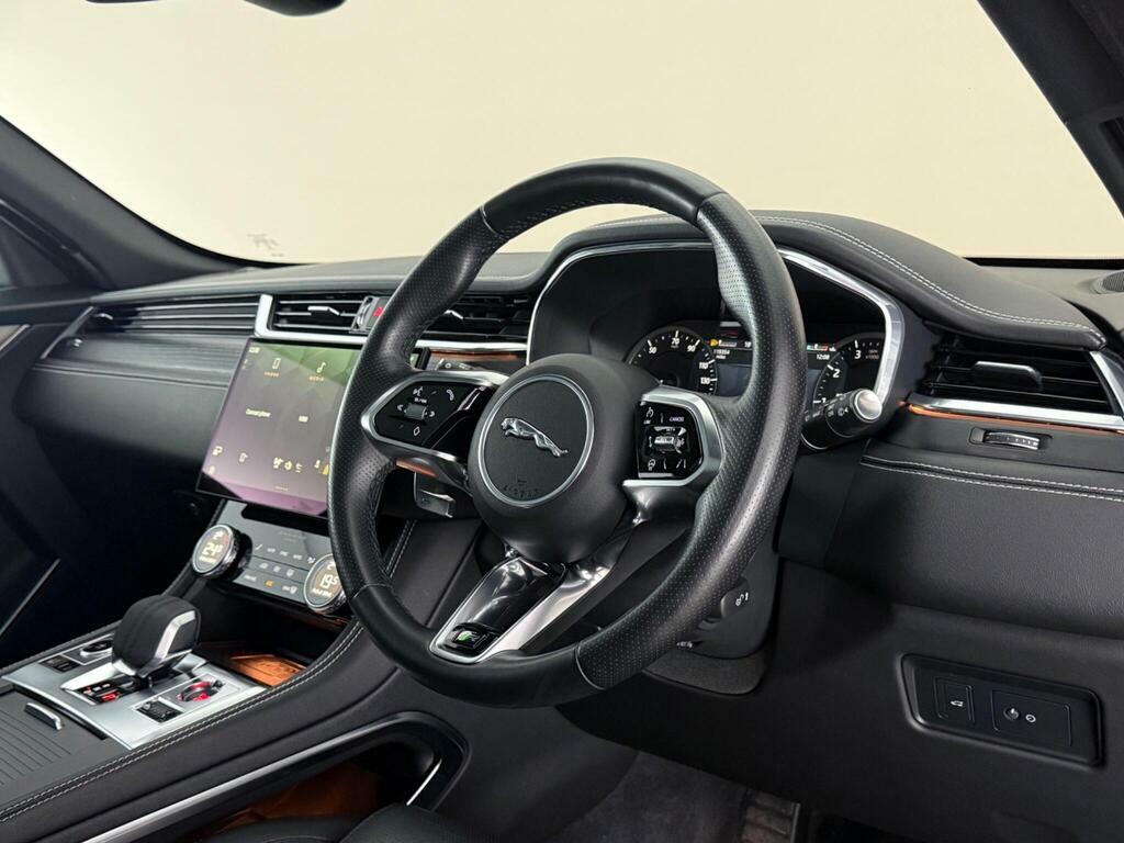 Jaguar F-Pace 2.0 P250i R-dynamic Black Awd Euro 6 Ss Black #3