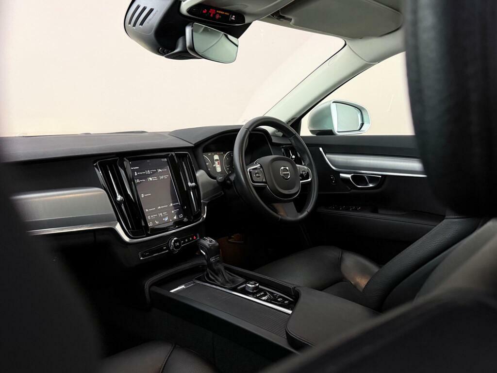 Volvo S90 2.0 D4 Momentum Plus Saloon Euro 6 Silver #4
