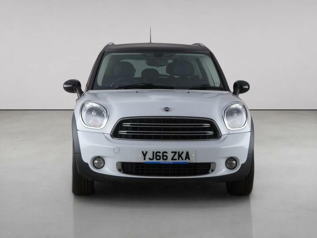Mini Countryman 1.6 Cooper D Suv Euro 5 Ss 1 White #2