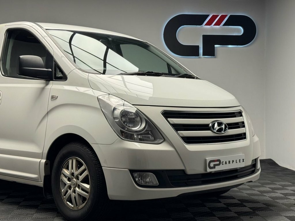 Hyundai I800 2.5L Se Nav White #5