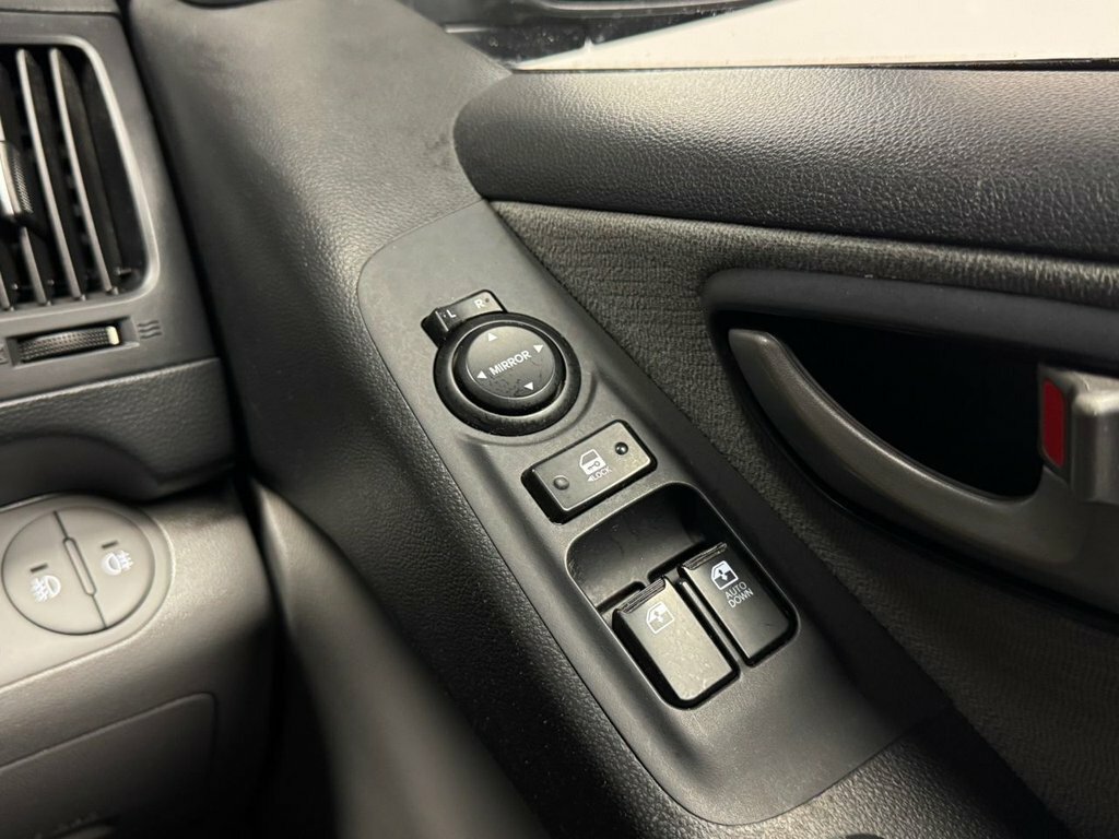 Hyundai I800  Black #28