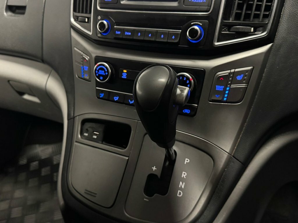 Hyundai I800  Black #24
