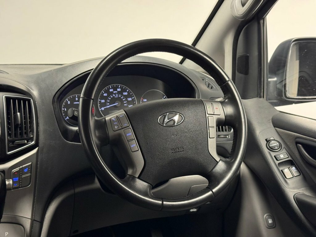 Hyundai I800  Black #20