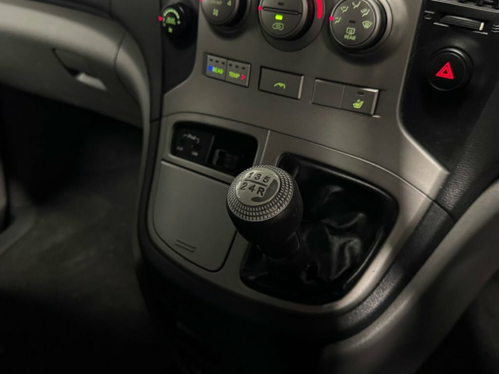 Hyundai I800 Crdi Style #27