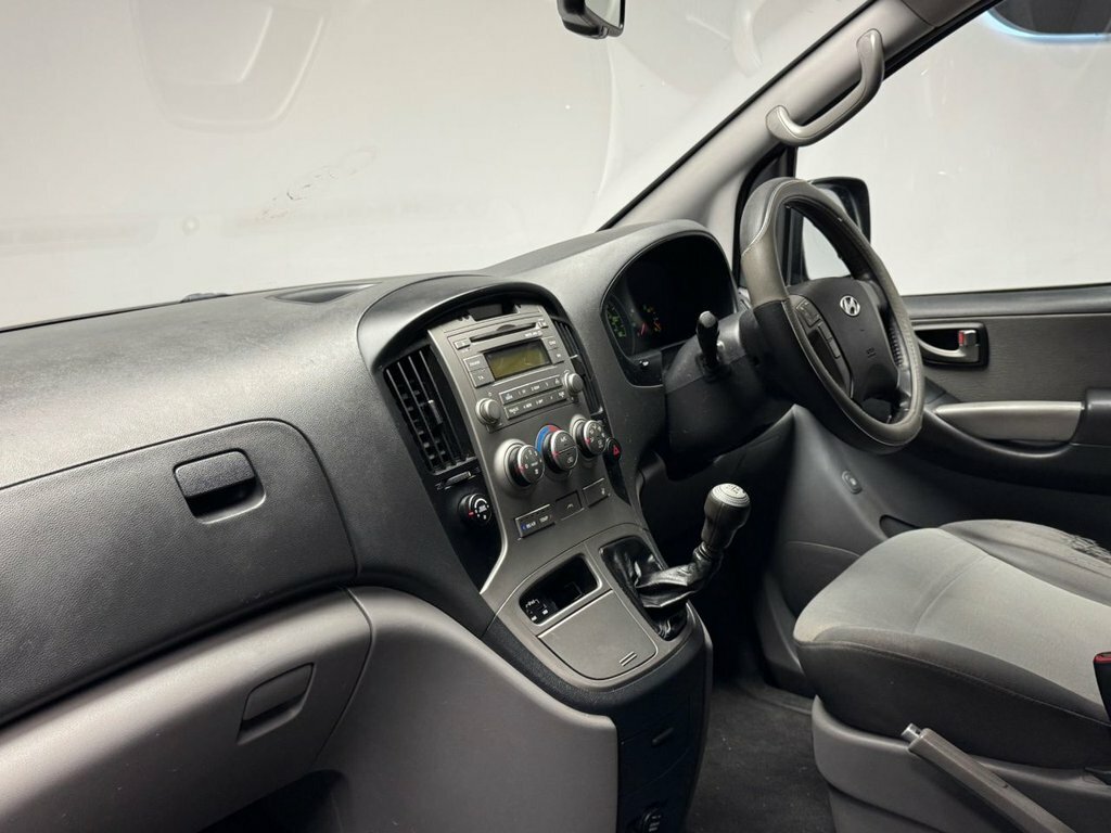 Hyundai I800 Crdi Style #28