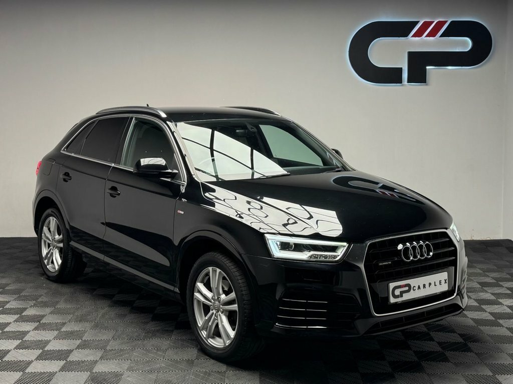 Audi Q3 2L S Line Black