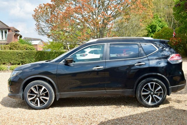 Nissan X-Trail Dci Tekna Suv GU64MPO Black #4