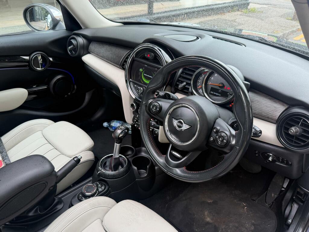 Mini Hatch 1.5 Cooper D Euro 6 Ss Black #23
