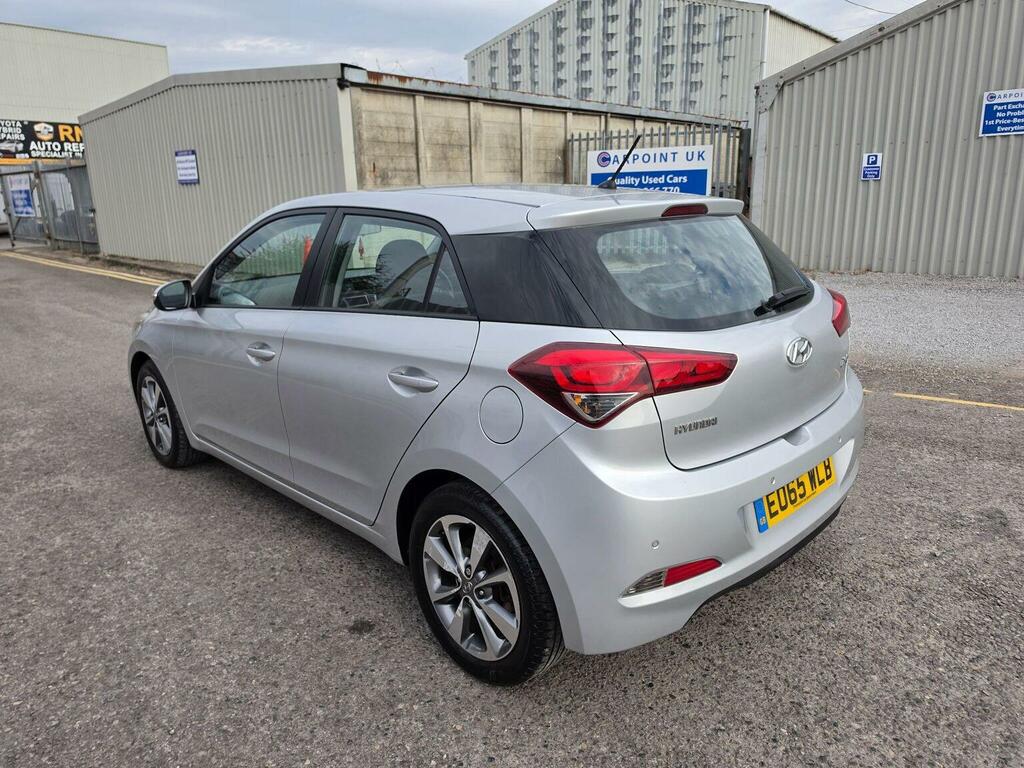 Hyundai I20 Hatchback 1.4 Crdi Se Euro 6 201565 Silver #4