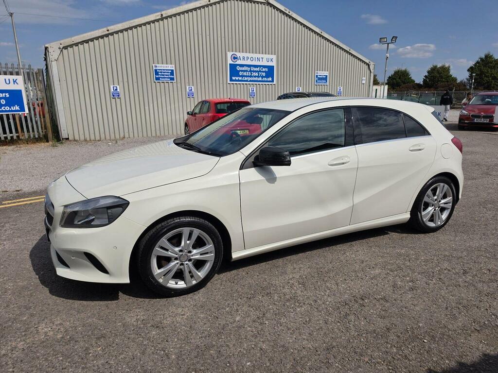 Mercedes-Benz A Class Hatchback 1.5 A180d Sport Executive Euro 6 Ss White #3