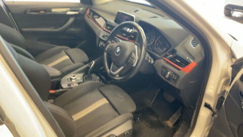 BMW X1 2.0 X1 Xdrive White #2
