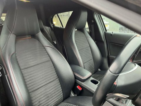 Mercedes-Benz GLA Class 2.1 Gla 200 Black #6
