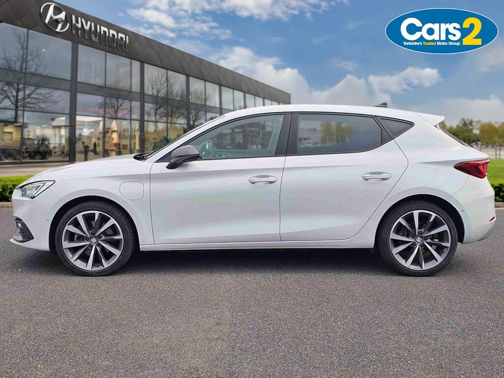 Seat Leon 1.4 Ehybrid 12.8Kwh Fr Sport Hatchback White #6