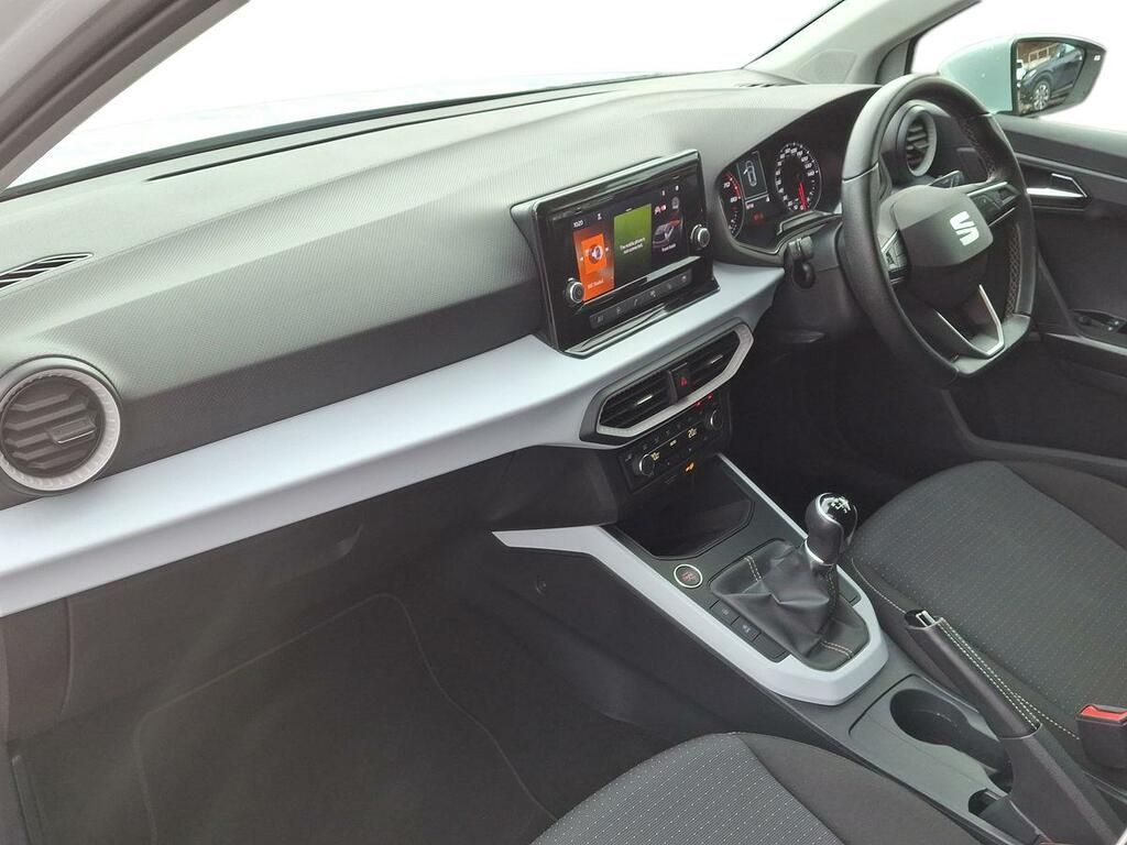 Seat Arona Fr Edition Silver #15