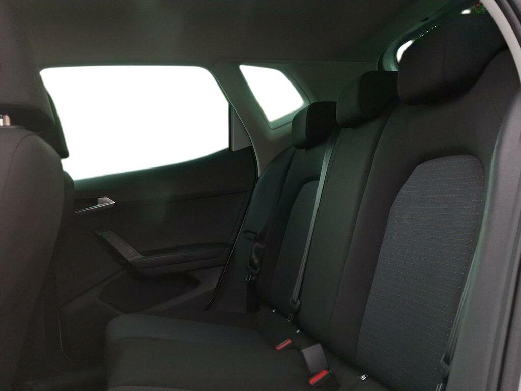Seat Arona Fr Edition Silver #17
