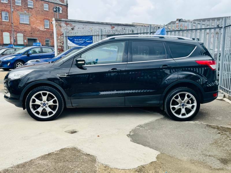 Ford Kuga 2.0 Tdci 150 Titanium X 2Wd Black #4