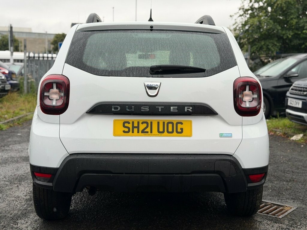 Dacia Duster 1L Essential White #6