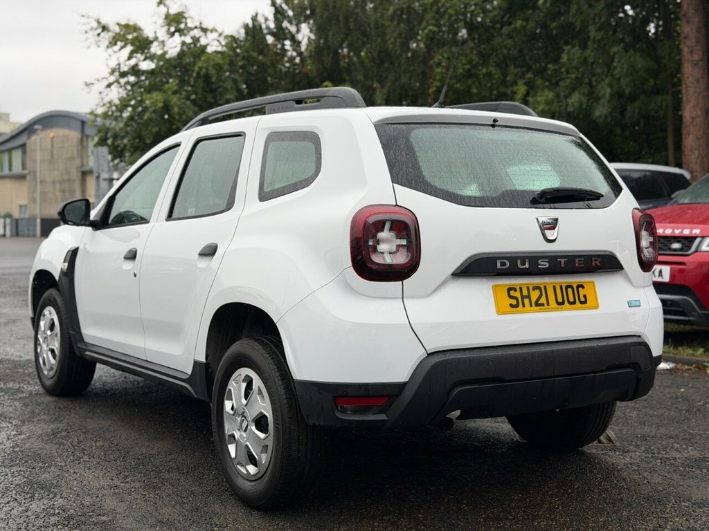 Dacia Duster 1L Essential White #5