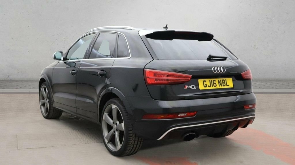 Audi RS Q3 Suv Black #3